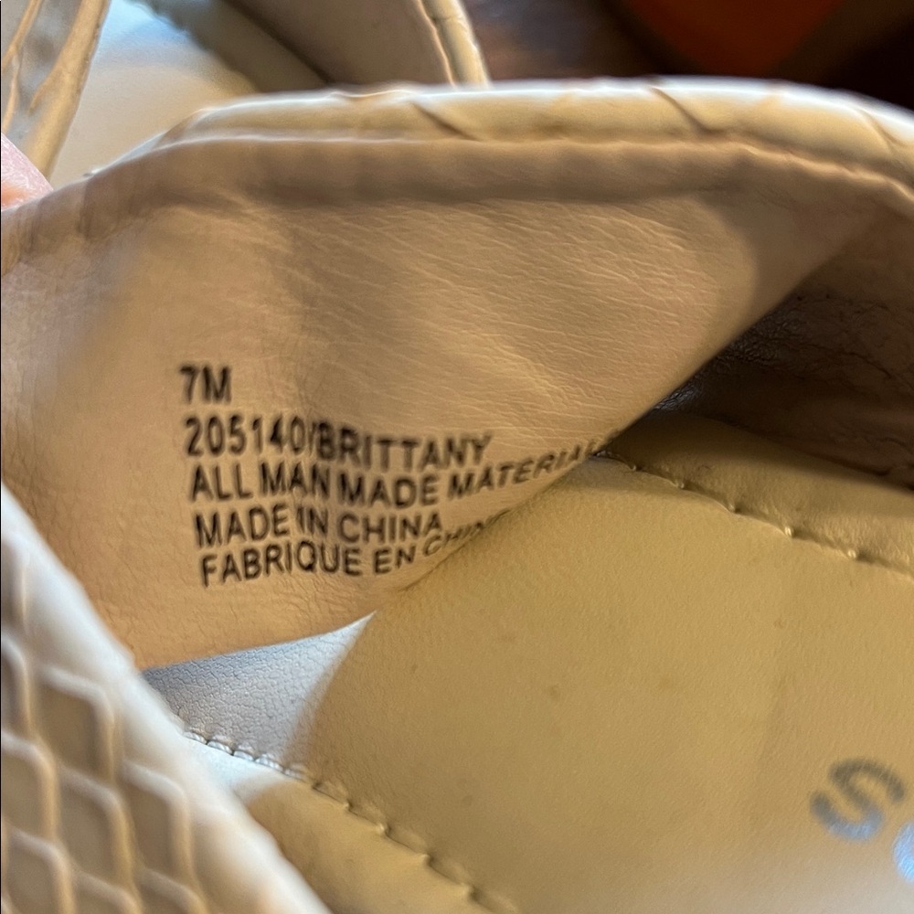 Maurices White Textured Mules - Picture 4 of 5